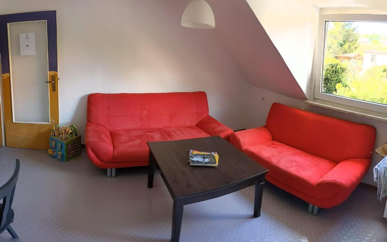 Monkey Factory - Mini Home-Stay Hostel Traben-Trarbach Habitación foto